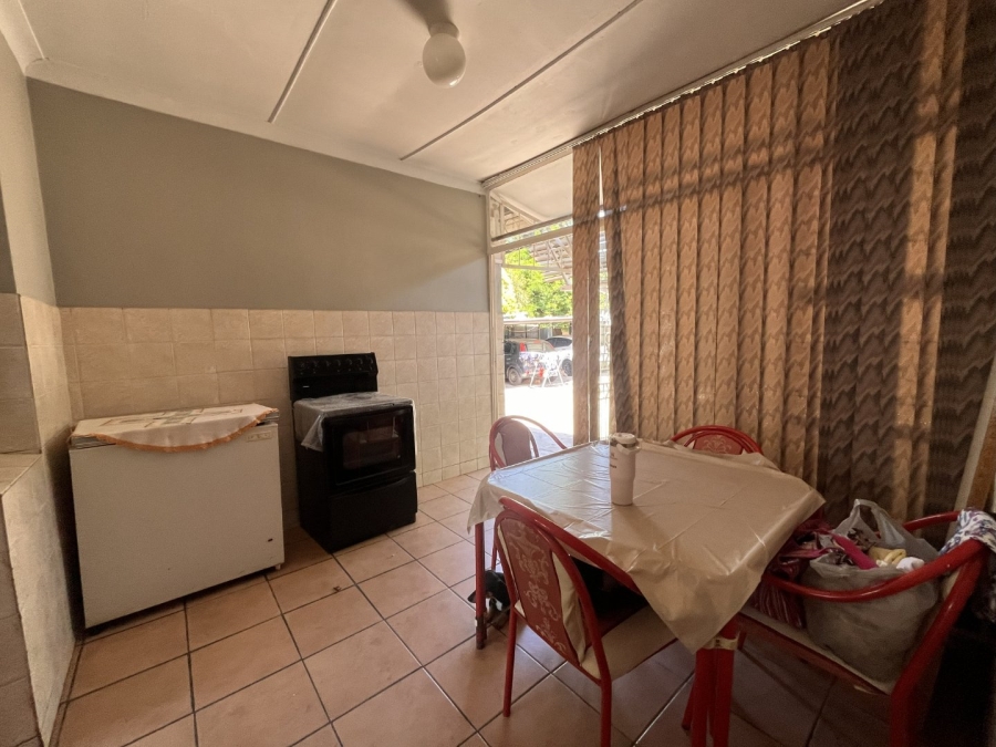 4 Bedroom Property for Sale in Generaal De Wet Free State